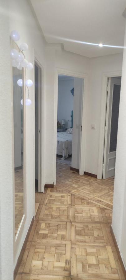 Piso En Vallecas มาดริด ภายนอก รูปภาพ